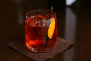 By Geoff Peters from Vancouver, BC, Canada - Negroni (drink) via wikimedia commons